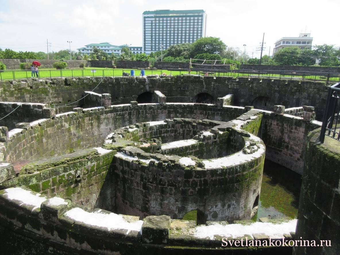 Основание башни форта Балуарте-де-Сан-Диего