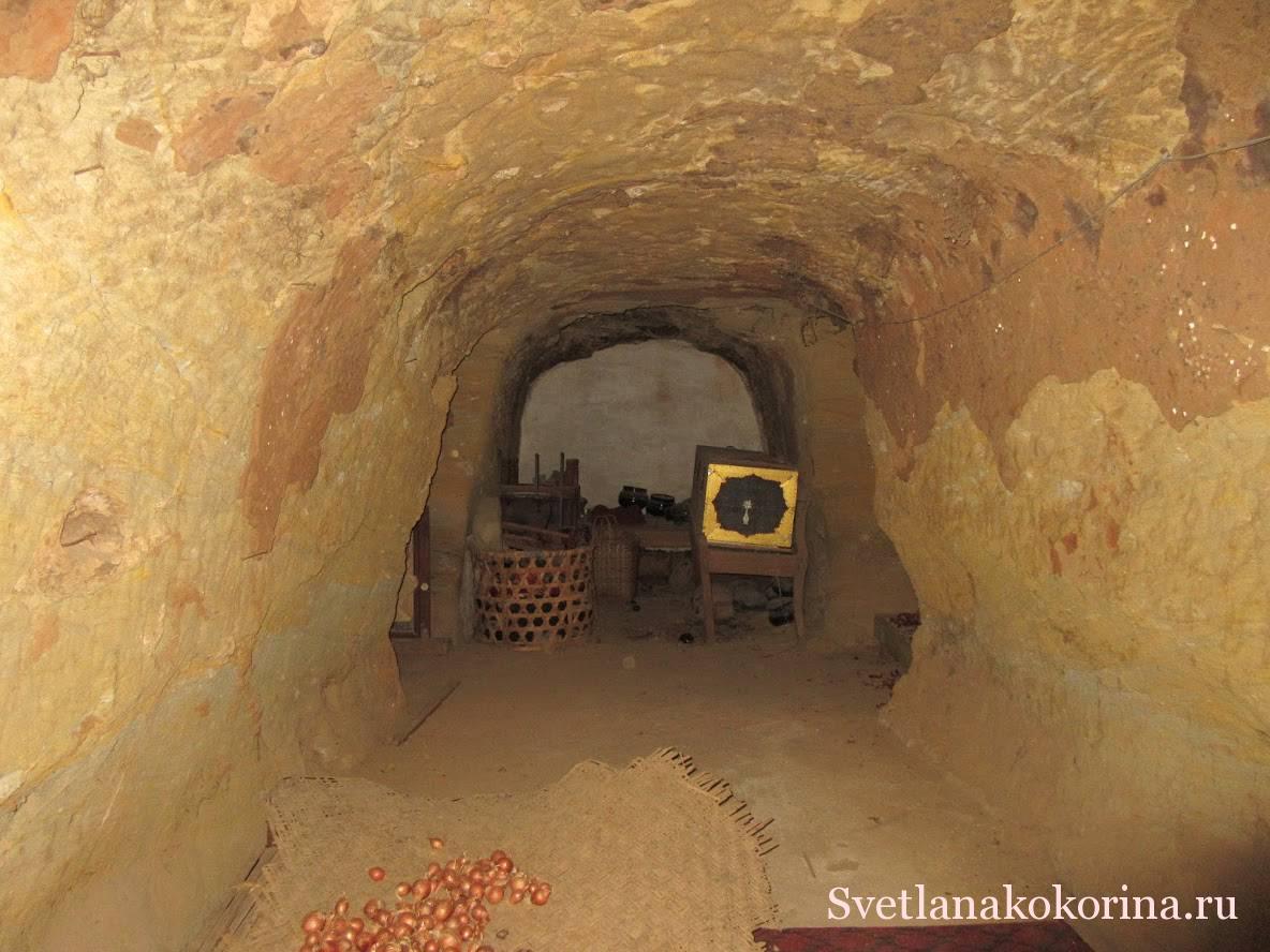 Подземные ходы монастыря Kyat Kan